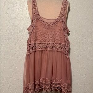 Elegant Lace Tank Top - Pink